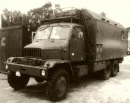 Vojenská skříň „vagonovacího obrysu“, montovaná na modernizovaný podvozek Praga V3S – M2.