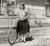 Maminka, ještě za svobodna, v roce 1927