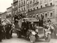 Osvobození v květnu 1945 - ZIS-5 na českobudějovickém náměstí.