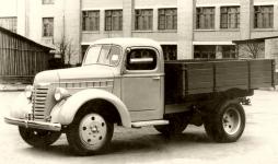 Prototyp nového vozu GAZ 11-51, připravený pro Všesvazovou hospodářskou výstavu v Moskvě 1940.