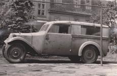 Překarosovaná Tatra 12 Jaroslava Brutara z Radotína - archiv Hošťálek