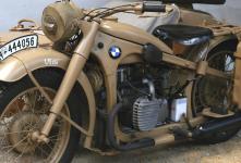 BMW R12 s Einheits- sidecarem firmy BMW. Foto Milo Dvok