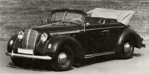 Dky Hitlerem na maximum roztoenmu hospodstv poslednch let ped vlkou zbohatlo v Nmecku dost lid tak, e se firm Opel vyplatilo uvst v roce 1938 na trh luxusn model Admiral, kter ml pod kapotou stejn estivlcov motor, jak se montoval do nkladnch voz Opel-Blitz 3,6  36 S.