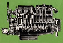 Z podlnho ezu diesel-motorem Fiat typ 364 je zejm jeho dlouh stavba.