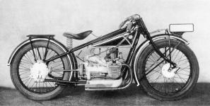 Tovrn snmek BMW R42 zprava.
