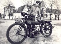 1973_Tom�kuv-syn_MINI