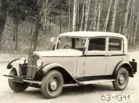 �koda 633 4-dv��ov� polokabriolet - v��ez z tov�rn�ho sn�mku 63-1341 (archiv Ho���lek)